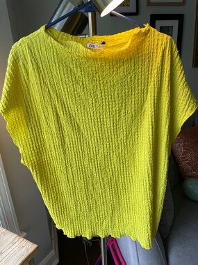 Zara Neon Yellow Textured Short Sleeve Tunic